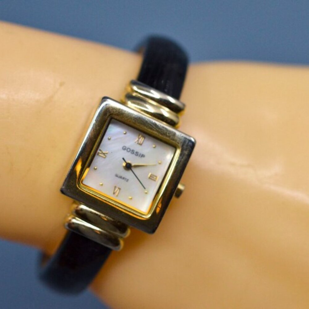 Gossip Women's Quartz Bracelet Watch